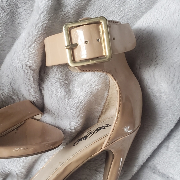 Patent Nude Heel - Picture 3 of 5